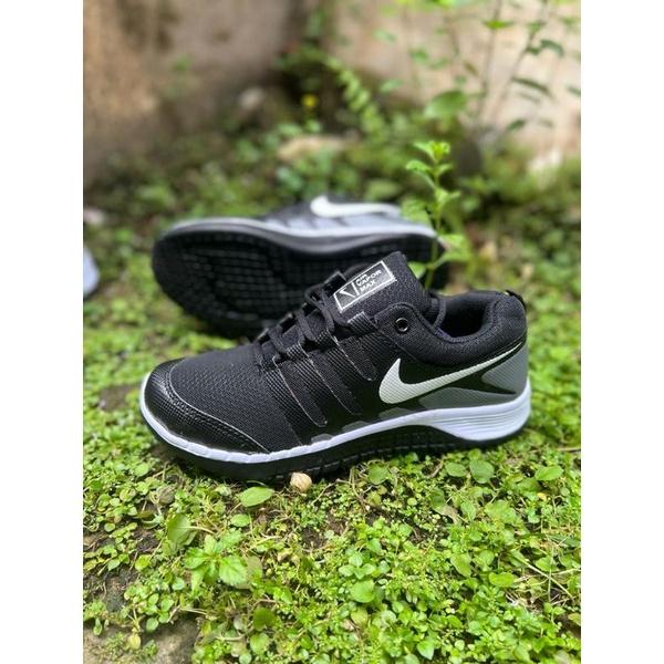 Sepatu Runing Pria Hitam Putih Papor Nik3 Zom Cowok Hitam Putih