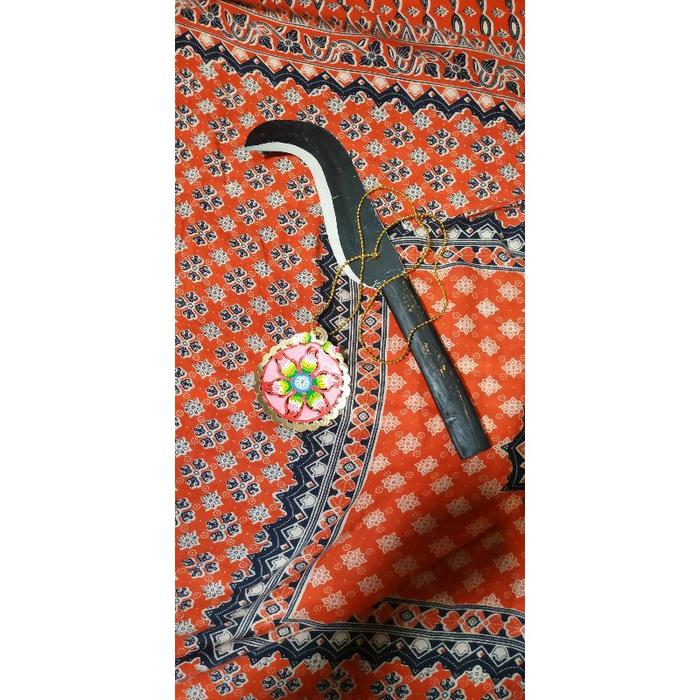 Pusaka Aksesoris Wayang Orang Gareng - Gaman Dan Kalung Gareng