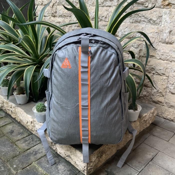 NIKE ACG KARST 40 ALL CONDITION GEAR VINTAGE OUTDOOR BACKPACK ORANGE