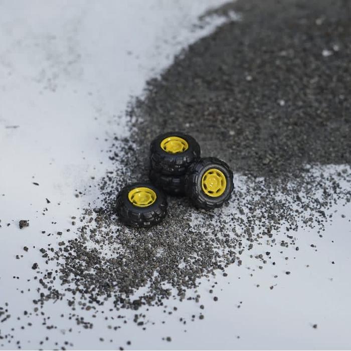Ban Offroad Karet Diecast 1:64 Kangban OEM Series Yellow FOR