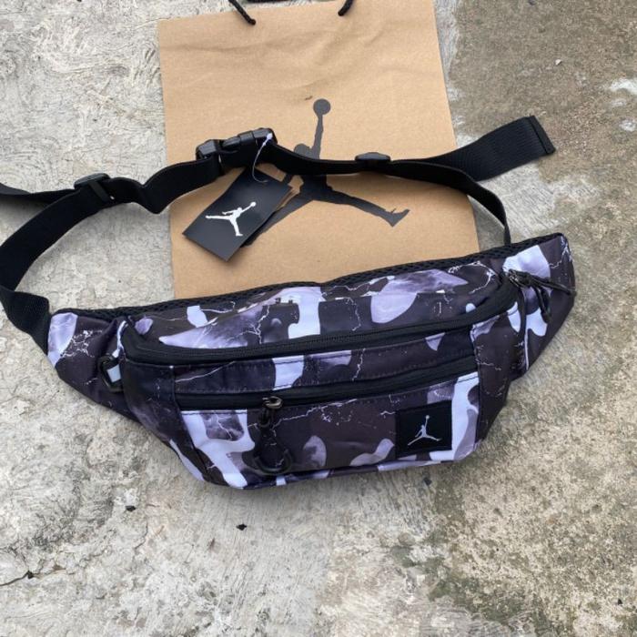 Air Jordan Waistbag Season Grafitti Black
