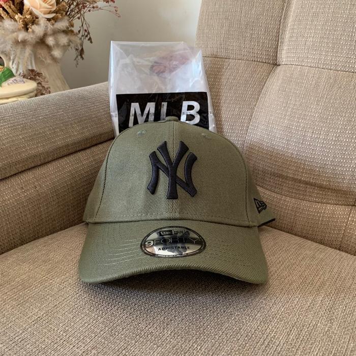 New! Topi New York Yankees Army Green 940 Baseball Cap