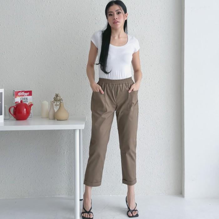 C 6531 Daphnee Pants