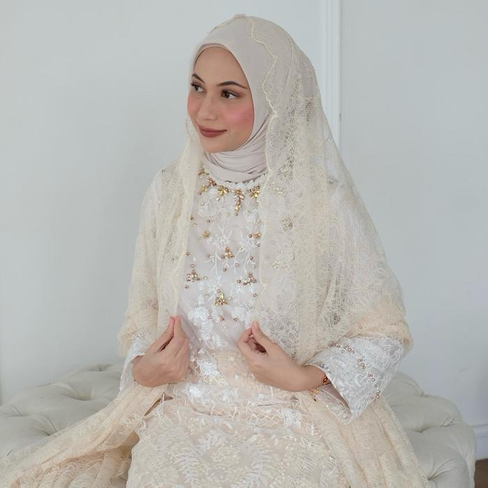 hk3 Veil / Slayer Chantily by SARAH THE LABEL