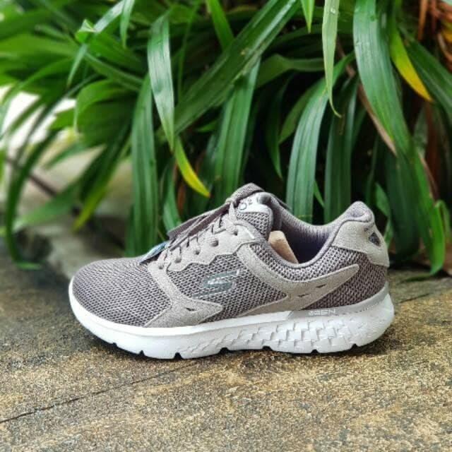 SEPATU SKECHERS GORUN MAN / SKECHER / SKETCHER PRIA - NAVY 41