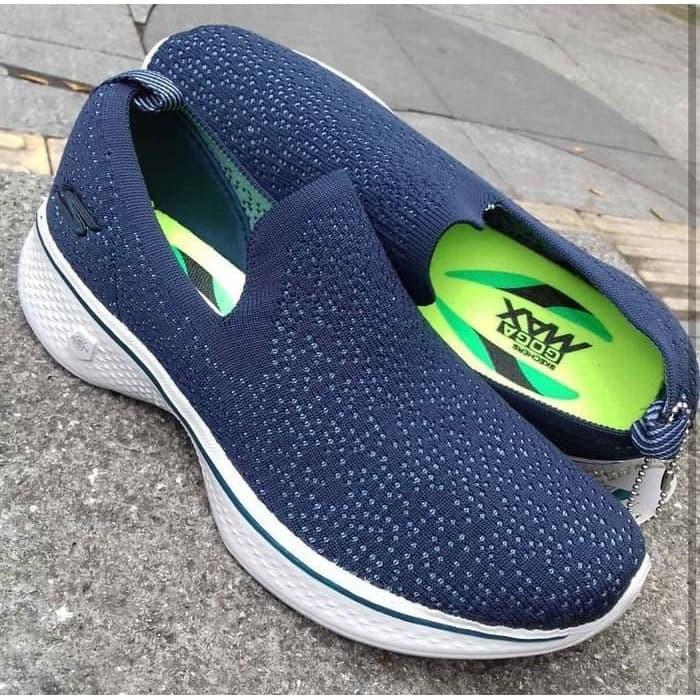 Skechers/Skecher/Sepatu Skechers/Skechers Gowalk 4/Sepatu Skecher