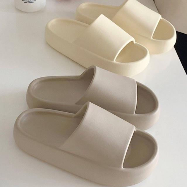 Little Maple - Pillow Feel Korean Rubber Slippers / Sandal Tinggi