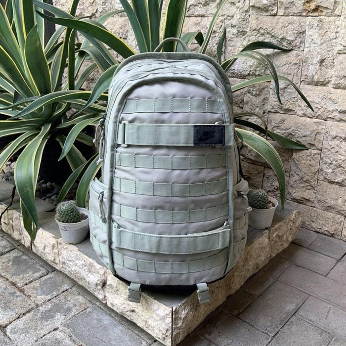 NIKE SB RPM SKATE TACTICAL BACKPACK HONEYDEW