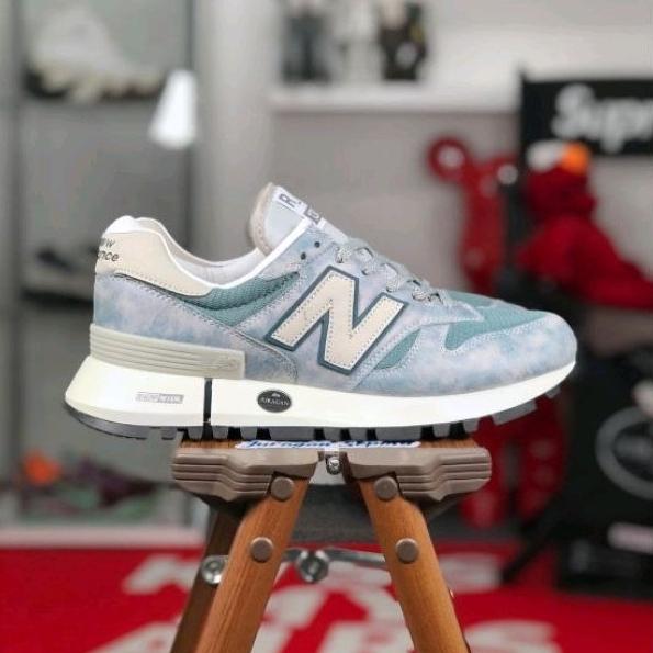 (Nb) New Balance R_C1300 X Tokyo Design Studio "Marbled Blue"
