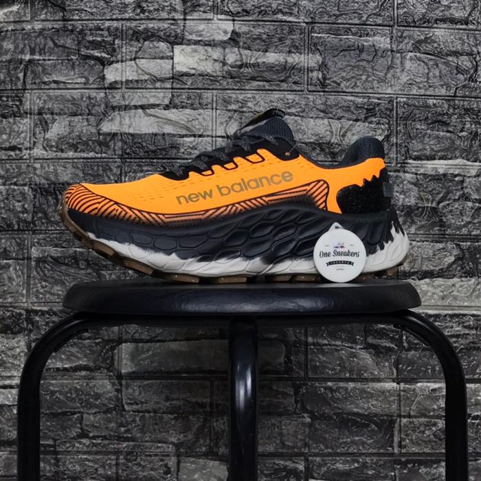 (Nb) New Balance Fresh Foam V3 Black Orange