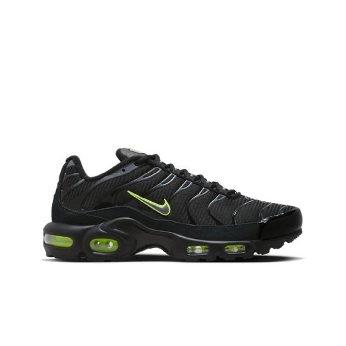Sepatu Nike Air Max TN Plus Black Volt GS / Sepatu Pria
