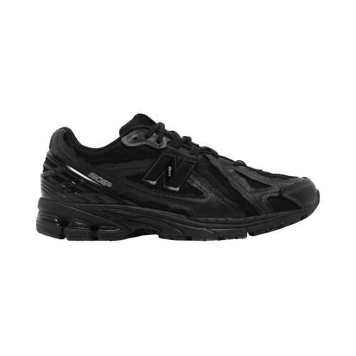 Sepatu NB 1906 Balance 1906 Protection Pack Triple Black / Sepatu Pria