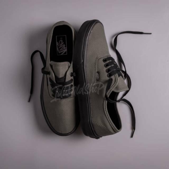 QSHOP- SEPATU VANS AUTHENTIC FULL BLACK HITAM POLOS WHITE PUTIH OLDSKOOL ERA SK8 PREMIUM BNIB ICC IF