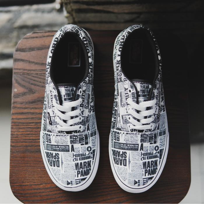 QSHOP- sepatu VANS authentic motif koran sepatu casual tali sneakers murah