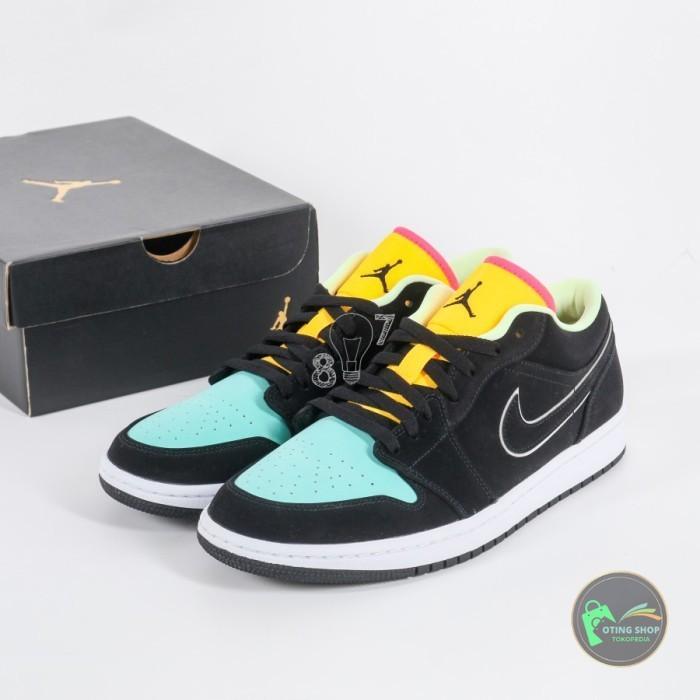 Sneakers Pria Nik. Air Jordan 1 Low Aurora Made In Vietnam