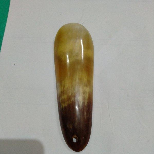 Sendok Sepatu Dari Tanduk