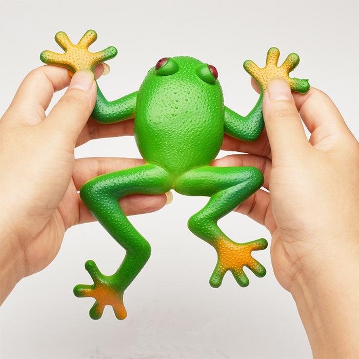 Simulation Frog Model Ornaments Soft Rubber Fake Frog Creative Compulsion Vent Frog Toys Children's 