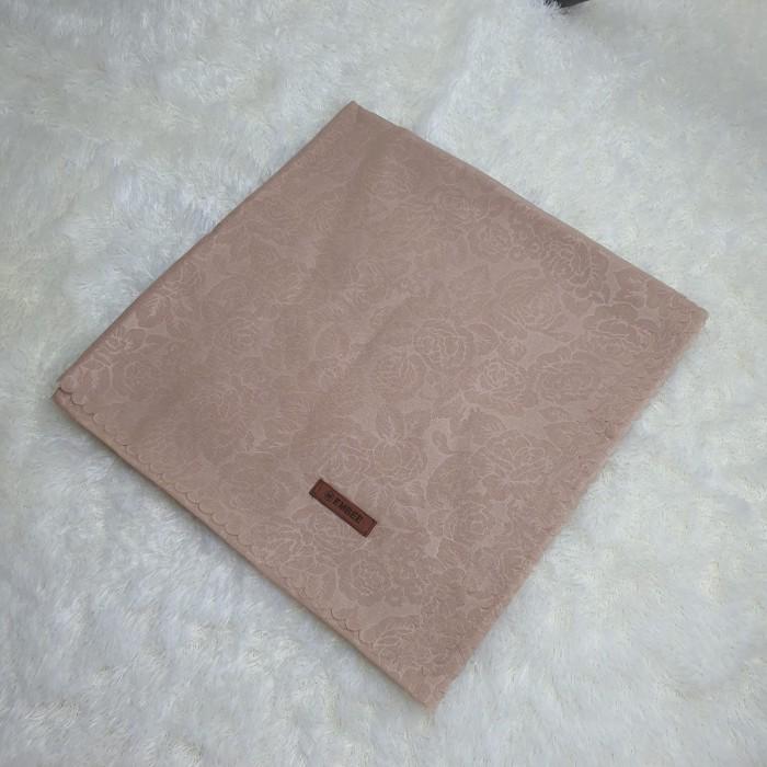 L14 Hijab Embos Bella Square Lasercut Jilbab Emboss Motif Bunga Terbaru
