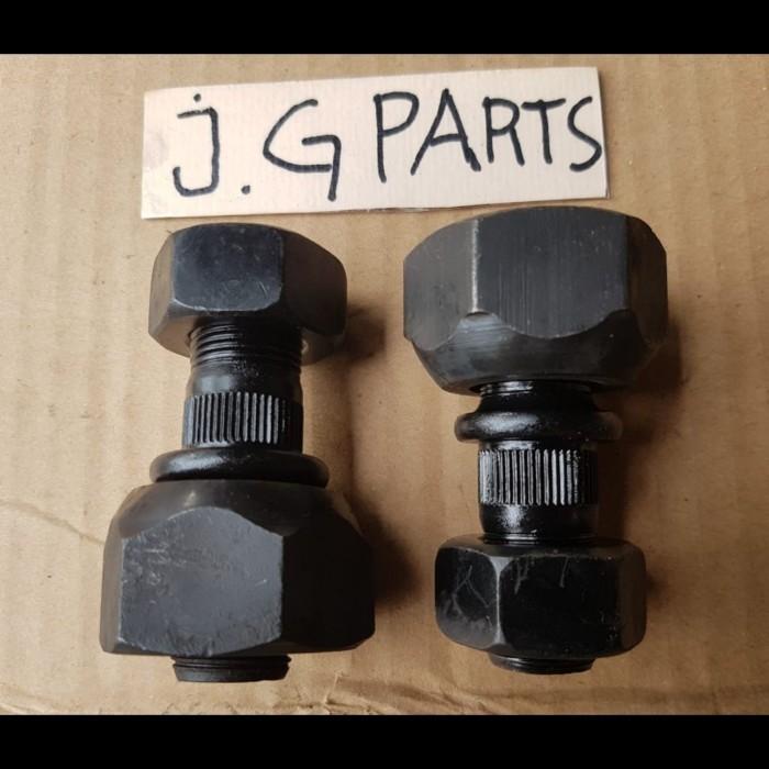 BAUT RODA DEPAN KANAN RH TOYOTA DYNA SAURUS 115 ET DOUBLE NUT