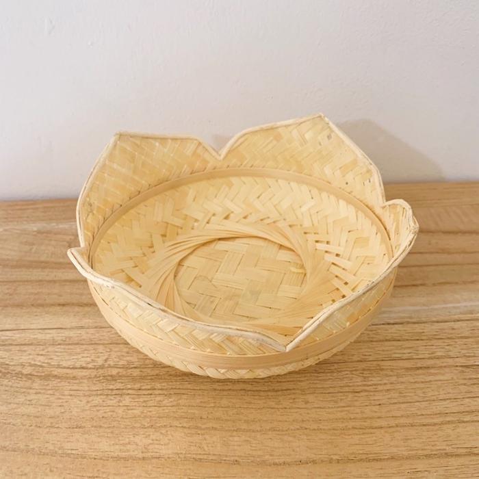 nampan / keranjang buah bambu