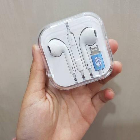 HEADSET LIGHTNING FOR IPHone 7 8 X  BISA BLUETOOTH kualitas bagus