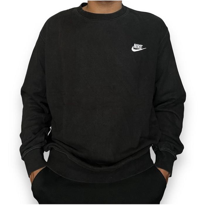 CREWNECK NIKE SMALL LOGO BLACK