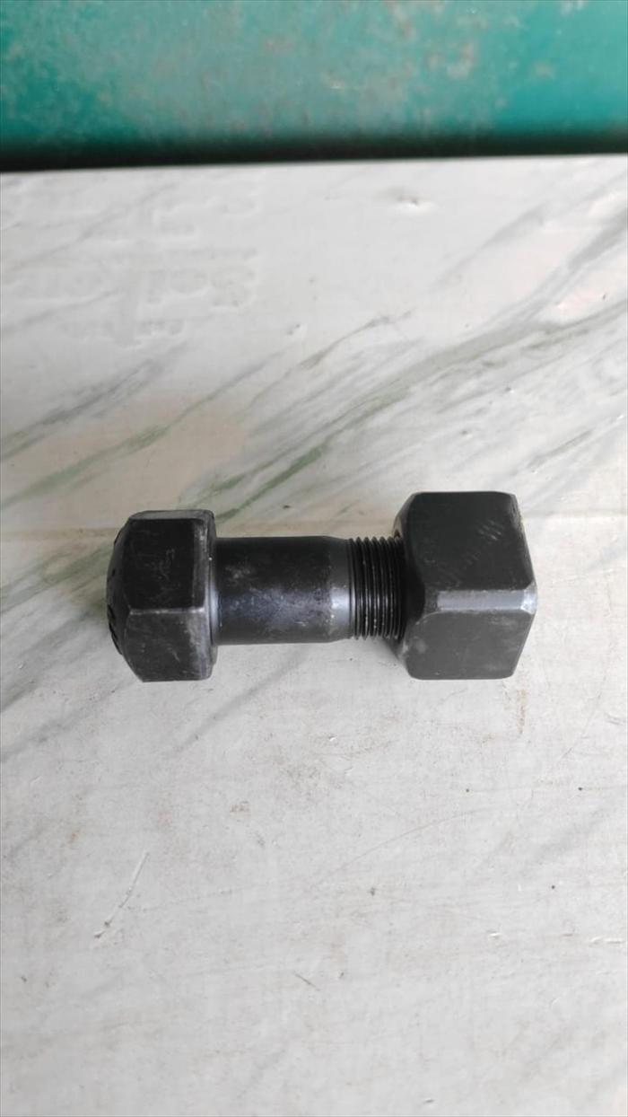 Baut Roda Hiro Track Bolt Shoe Kobelco ZX200 PC200 SK200 Baja 12.9