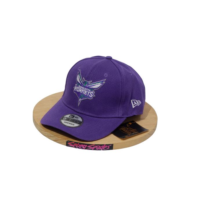 TOPI CHARLOTTE HORNETS TOPI BASKET
