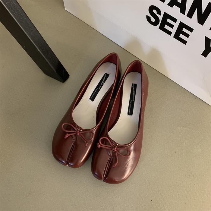 Tabi Ninja Shoes Slip On Microfiber Comfy Slippers Soft Bottom Loafers Women Split Toe solid Ladies 