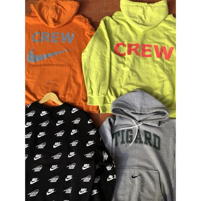 Hoodie Topi Nike crew center Second Preloved