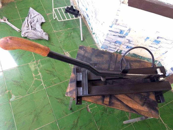 Alat potong kelapa alat kupas kulit kelapa muda