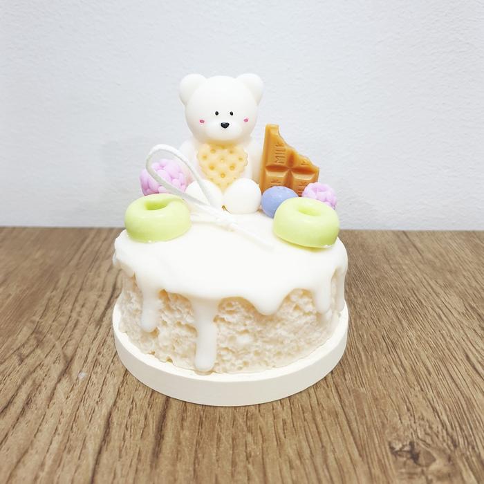 Sponge Cake Scented Candle Lilin Aromatetapi Kado Ulang Tahun