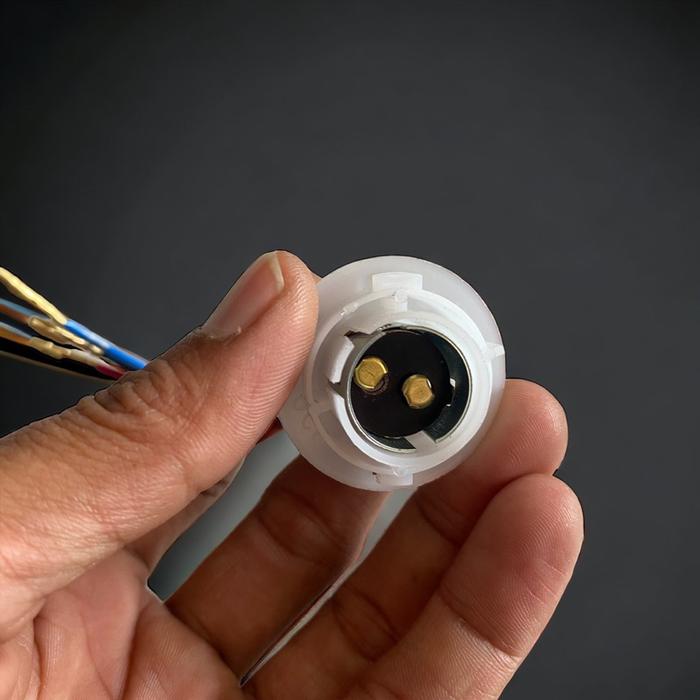 FITTING SOKET LAMPU MOTOR BELAKANG UNIVERSAL
