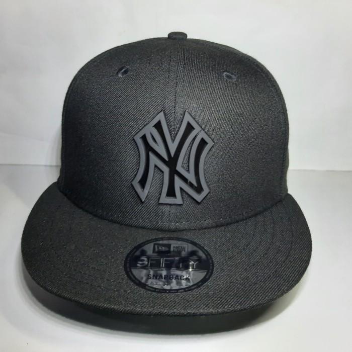 Topi New Era 9Fifty Metal Stack Series New York Yankees