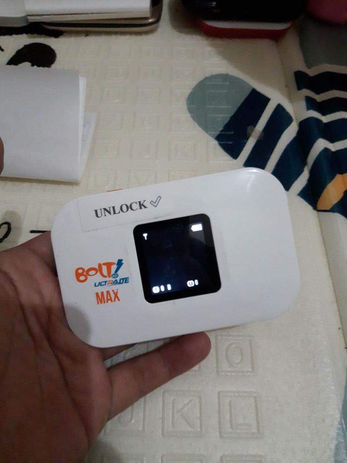 MODEM MIFI WIFI BOLT AQUILA UNLOCK 4G TELKOMSEL BY.U SMARTFREN