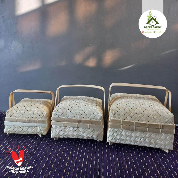 Besek/Sokase Bambu Kaki Dengan Pegangan/Hampers Bambu/Kerajinan Bambu