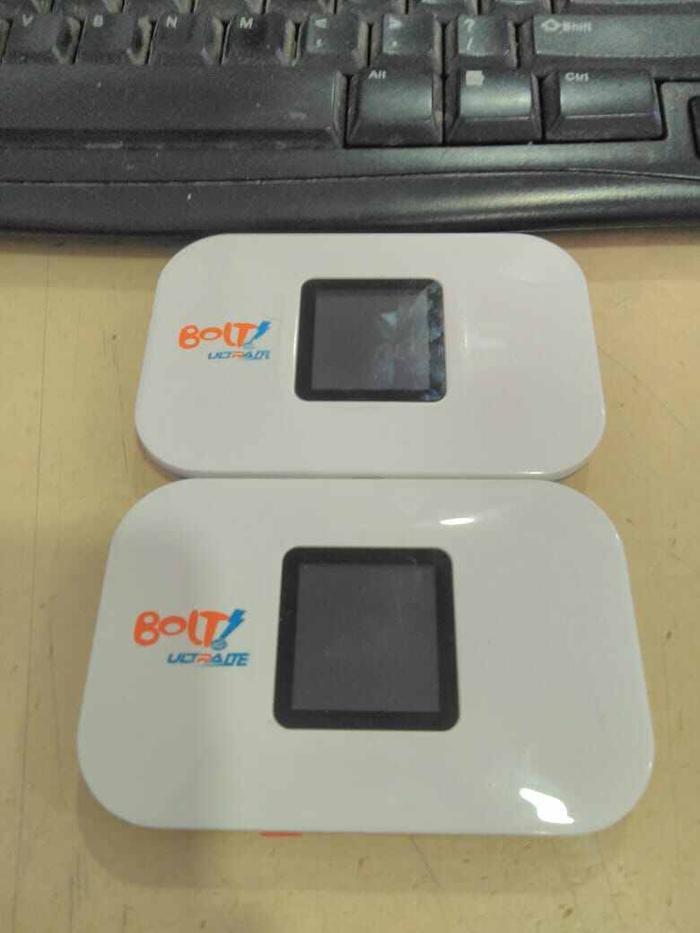 Modem Bolt Aquila Slim Unlock Kartu smartfren dan Telkomsel 4G