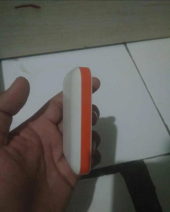 MODEM MIFI WIFI UNLOCK 4G BOLT JUNO TELKOMSEL BY.U SMARTFREN