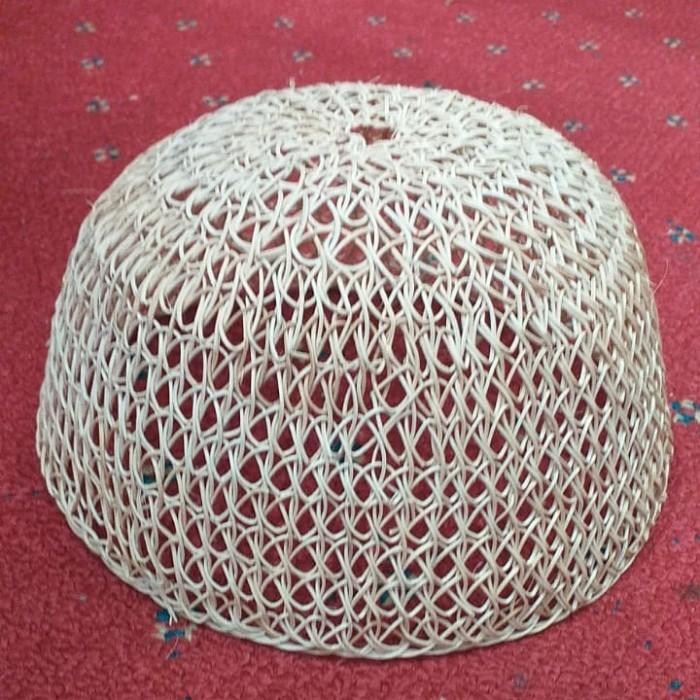KOPIAH/PECI ROTAN KHAS KALIMANTAN. BENTUK BULAT