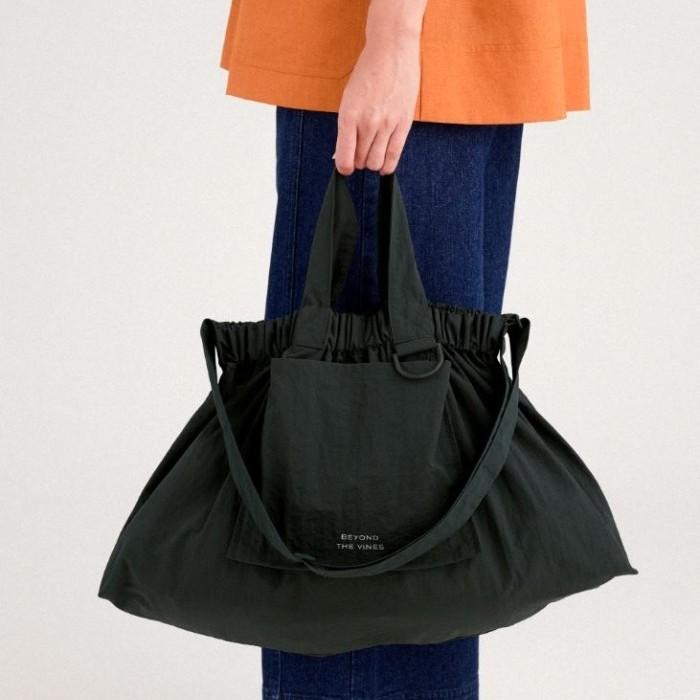 NEW!!! (READY) Beyond The Vines BTV XL Dumpling Bag [Frosty Shop1]
