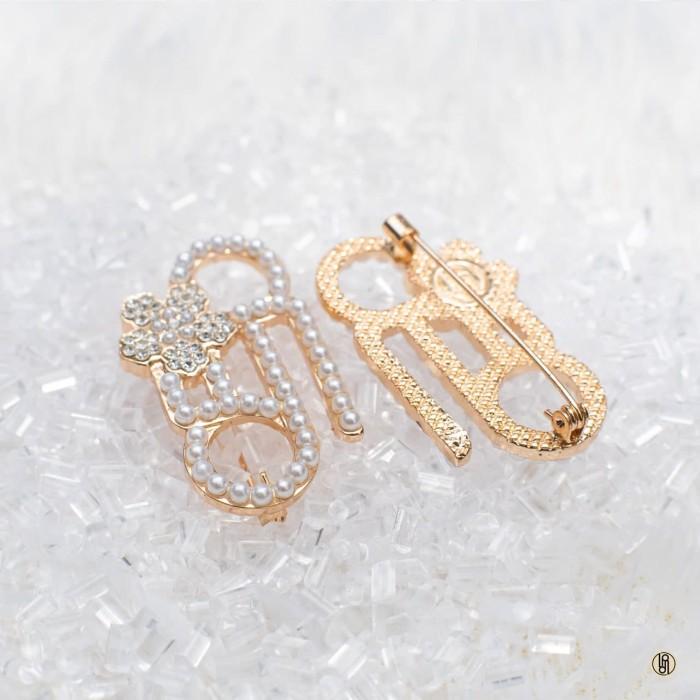 NEW- BROS JILBAB SWAROVSKI TUSPIN MUTIARA "ELEANOR BROOCH" RAHINA INDONESIA SIAP KIRIM