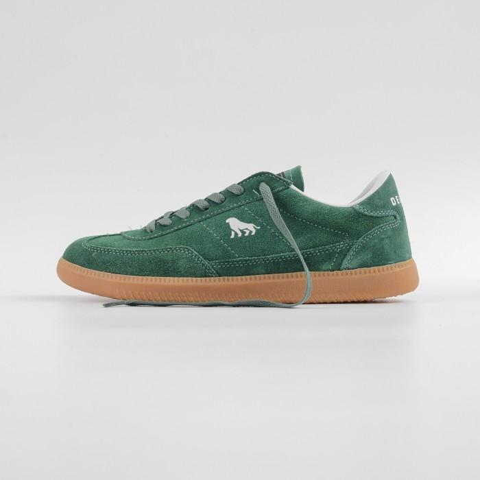 Delirium Dhelvin OG Sport Suede Sepatu Trainer