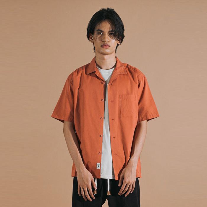 3Second Kemeja Basic Shirt Pria Lengan Pendek Cuban Collar Baju Pantai Atasan Cowok Santai Casual Ou
