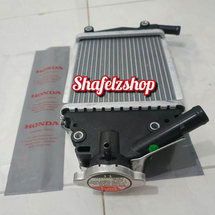 Radiator Assy Vario 110 Karbu Lama Radiator Honda Vario 110 KVB Vario Karbu Lama Vario 110 Techno Ka
