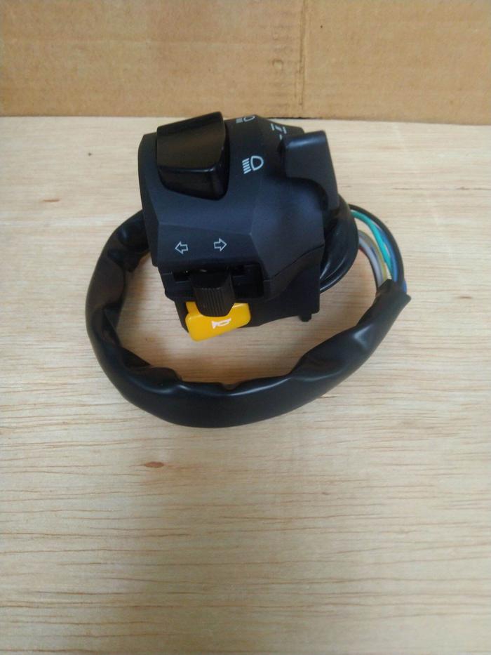 SAKLAR KIRI HOLDER  KIRI THUNDER 125 NEW