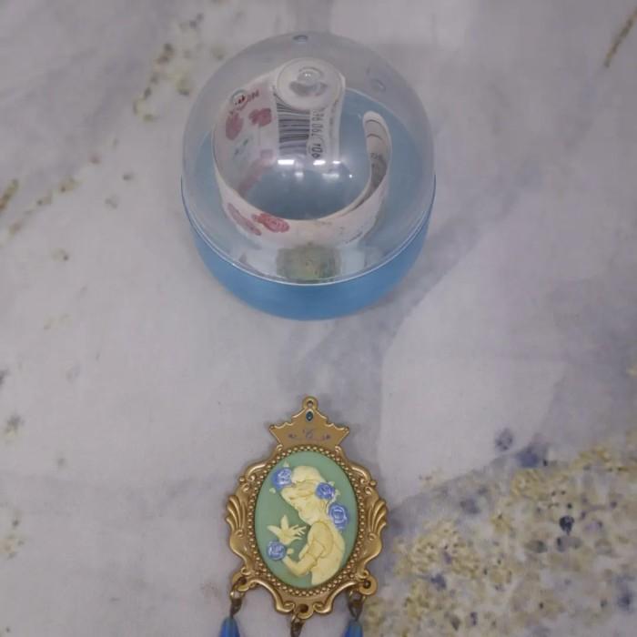 gacha Disney Princess Rose Cameo Brooch Jasmine cinderella ariel pooh