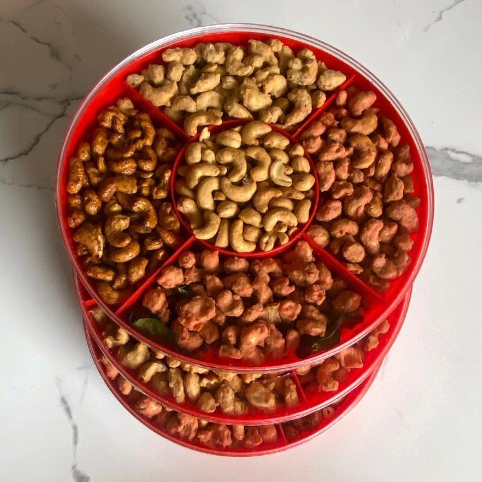 Kacang Mete Sekat 5 Rasa/ Kacang Mede Toples Pak 1 Kilogram Food Camilan Tbk