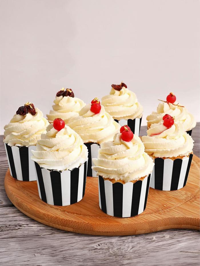 Black and White Round Chiffon Cake Cup, High Temperature Resistant Muffin Oven Special Baking Grease