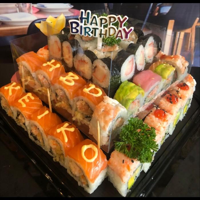 Parcel Ramadan/Kue Ultah Sushi/Kue Ultah Murah/Birthday Cake Terlaris