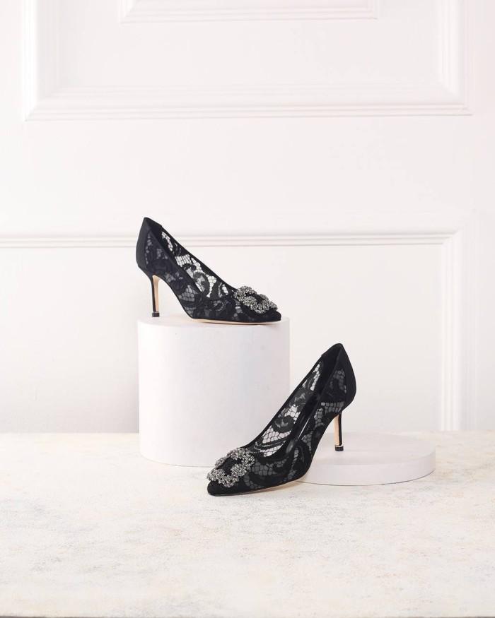 SEPATU HEELS WANITA MANOLO BLAHNIK HANGISI 7CM BLACK LACE JEWEL BUCKLE PUMPS ORIGINAL